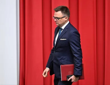 Miniatura: Szymon Hołownia chce małej rewolucji w...