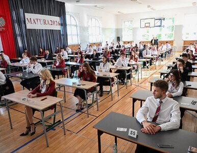 Miniatura: NA ŻYWO: Trzeci dzień matur. Uczniowie...