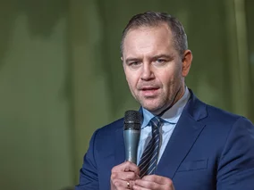 Miniatura: Tusk zaczepił Nawrockiego. Prezydent-elekt...