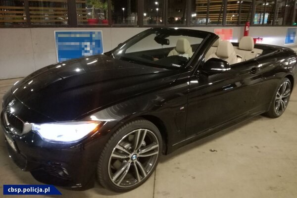 Miniatura: Policja odzyskała luksusowe auta. Trafiały...