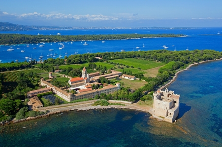 Miniatura: Wyspa św. Honoraty