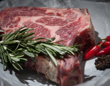 Czy jedząc mało mięsa będziesz żyć dłużej? Oto, co mówi medycyna