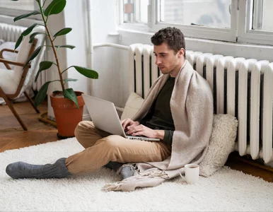 Miniatura: Zwiń to i włóż pod drzwi. Ciepło nie...