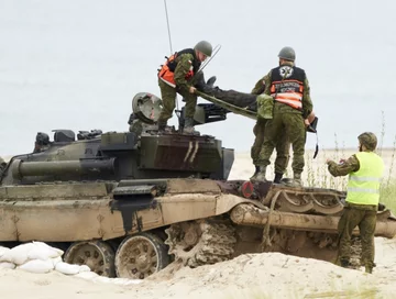 Pokaz Połączonych Ćwiczeń Sił Zbrojnych i Układu Pozamilitarnego ANAKONDA 2012 (fot. PAP/Marcin Bielecki)