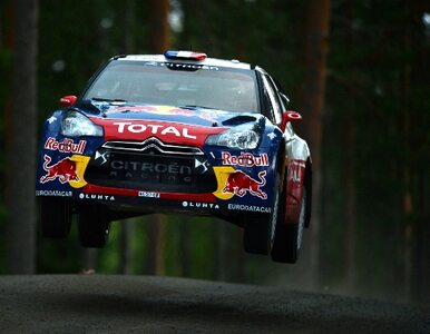 Miniatura: Rajd Finlandii - Loeb jedzie po zwycięstwo