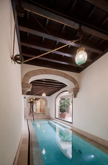 Renowacja zabytkowego budynku mieszkalnego w Hiszpanii, projekt OHLAB v2com, 2303-03, OHLAB