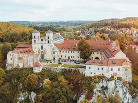 Miniatura: To najstarszy klasztor w Polsce. Teraz...