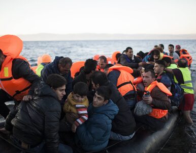 Miniatura: Grecja: Przewróciła się łódź z uchodźcami....