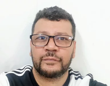 Miniatura: Człowiek bez tożsamości. Dlaczego Polska...