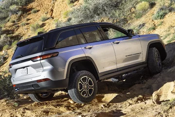 Nowy Jeep Grand Cherokee MY 2022 