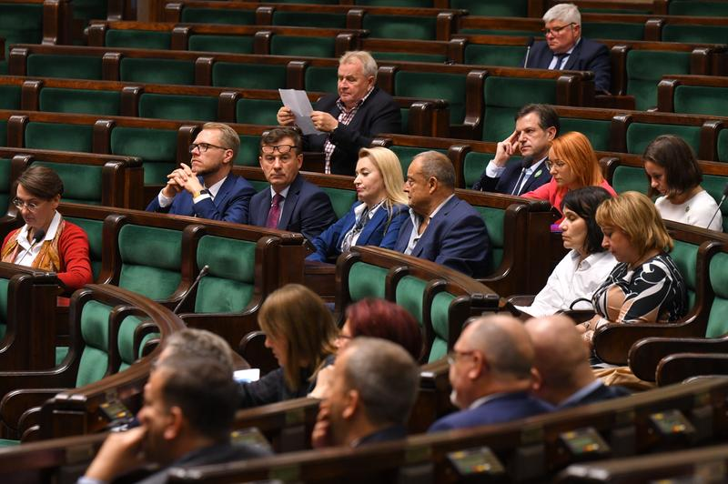 Sesja wprowadzająca dla nowo wybranych posłów IX kadencji Sejmu 
