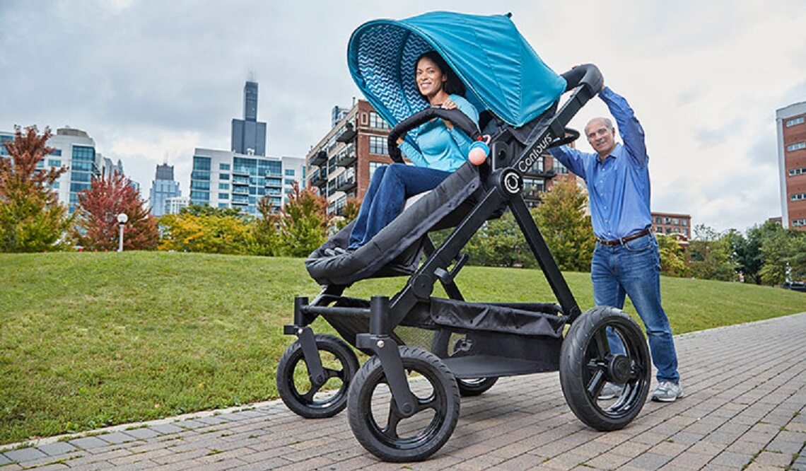 Największy wózek Największy wózek spacerowy na świecie został wykonany przez Jamie'ego Robertsa i Toma Koltuna w Chicago, Illinois.