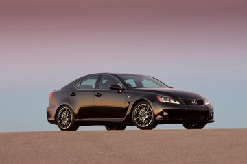 Lexus IS &ndash; historia modelu