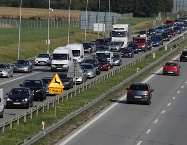 Miniatura: Wielki korek o długości 25 km. Kierowco,...