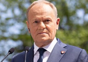 Miniatura: Premier Tusk: Lekarze zarobią do 76 800...
