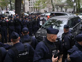 Miniatura: Policjanci zostali „opluci i zwyzywani”...