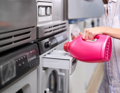 Miniatura: Co się stanie, jeśli wlejesz detergenty do...