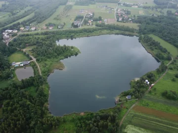 Czynności poszukiwawcze w miejscowości Niwka koło Tarnowa 