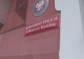 Miniatura: Dostałby zarzuty, ale zmarł w Bystrzycy...