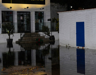 Miniatura: Hiszpania walczy z potężnymi ulewami. Woda...