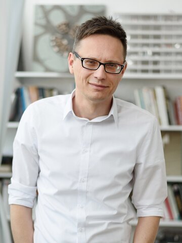 Jacek Krych &ndash; architekt i&nbsp;architekt krajobrazu, założyciel interdyscyplinarnej pracowni JRK72