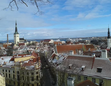 Miniatura: Koronawirus. Protesty przeciwko nowym...