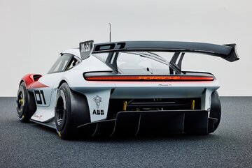 Porsche Mission R