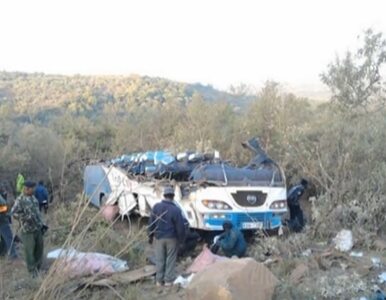 Miniatura: Wypadek autobusu w Kenii: 41 osób nie żyje