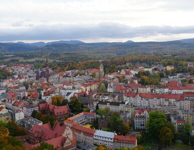 Miniatura: „Miasto czterech zamków” ze specjalną...