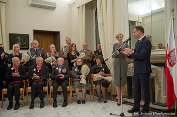 fot. Andrzej Hrechorowicz/prezydent.pl