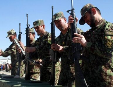 Miniatura: Afgańscy oficerowie szmuglowali narkotyki...