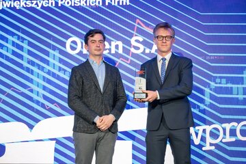 Mateusz Witczyński Rzecznik Prasowy ORLEN (z prawej) oraz&nbsp;Szymon Krawiec, redaktor zarządzający Wprost