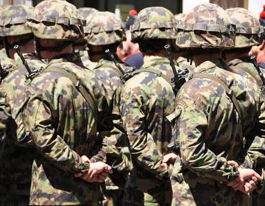 Miniatura: Szwajcaria: Wojsko ćwiczyło na wypadek...