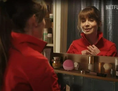 Miniatura: SPOTTED! Emily Cooper odkrywa sekret...