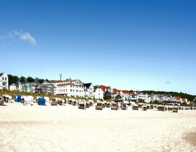 Miniatura: Wyspa nad Bałtykiem ma problem. Hotele...