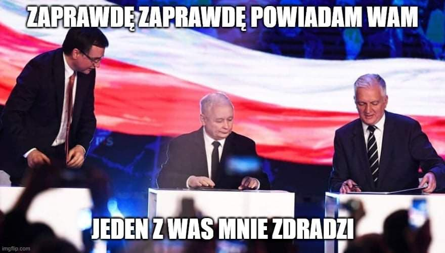 Mem komentujące polityczną walkę o ustawę futerkową 