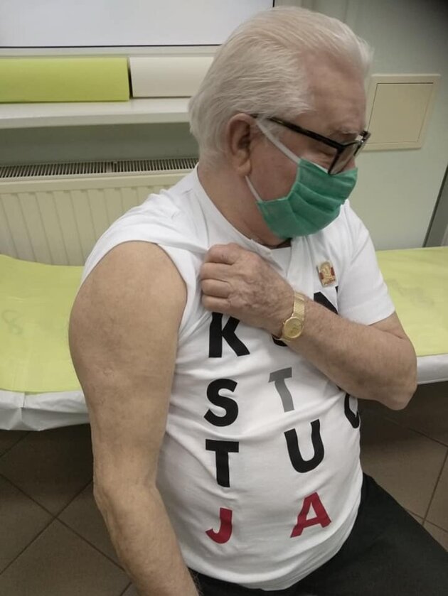 Lech Wałęsa zaszczepił się na koronawirusa 