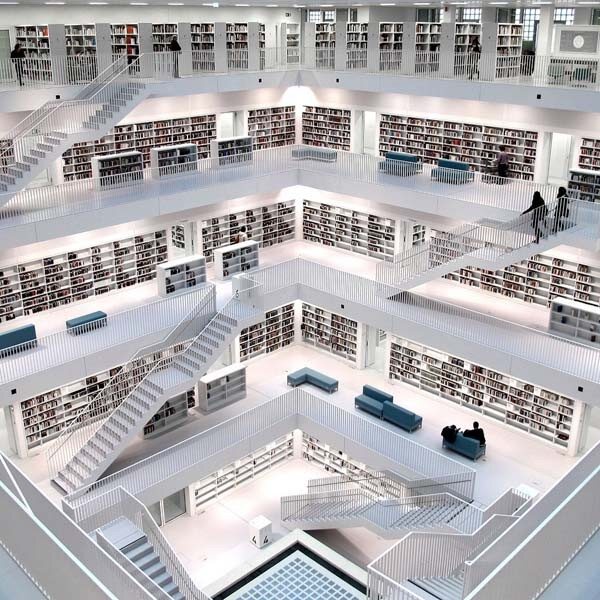 Miejska biblioteka w Stuttgarcie (fot. epicdash.com)