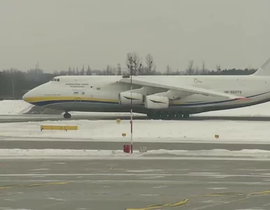 Miniatura: Lotniczy gigant w Łodzi. Zobacz moment...