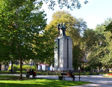 Miniatura: Katowice: Armia Czerwona straci pomnik w...