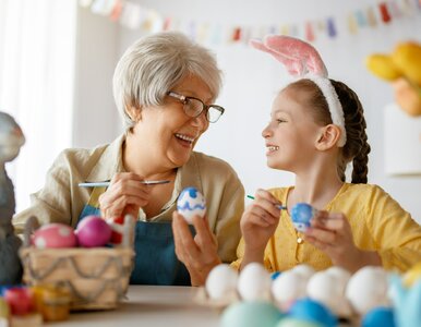 Miniatura: Wielkanocny prezent dla seniorów. Dostaną...
