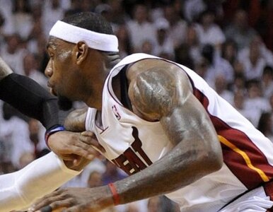 Miniatura: NBA: LeBron James najlepszym graczem...