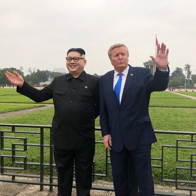 Miniatura: Wyluzowany Kim Dzong Un? Nie, to jego...