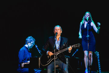 Michael Bolton