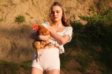 Lily-Rose Depp 