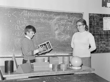 Miniatura: QUIZ Ile pamiętasz ze szkoły? Za 8/10...