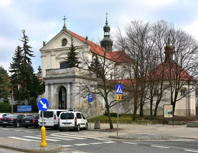 Miniatura: Warszawa. Kościół zamknięty z powodu...