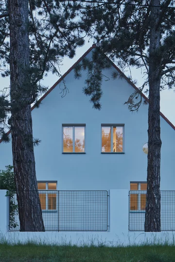 Remont modernistycznej willi, projekt Mjölk Linka, Mjolk, modernizm, stary dom