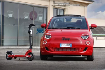 Fiat 500 (RED) 