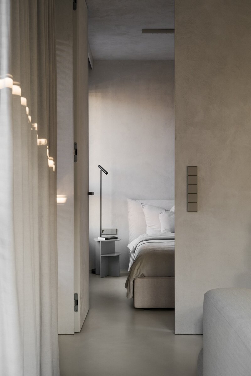 Minimalistyczne mieszkanie całe w bieli, KANDO ARCHITECTS Karolina Krawczyk